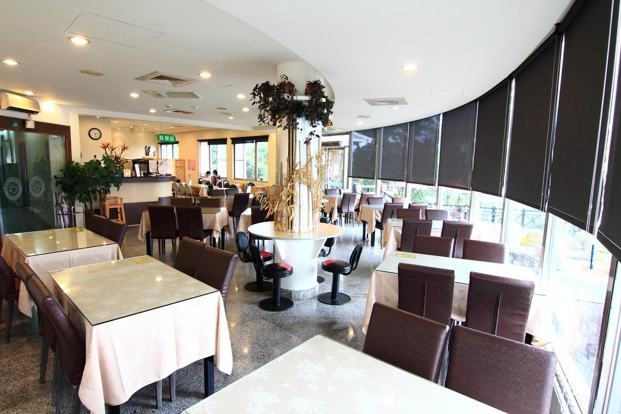 Fuhsing Youth Activity Center Taoyuan Luaran gambar